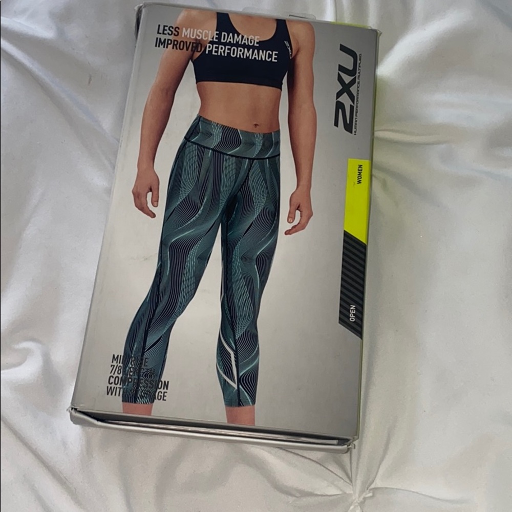 2xu compression tights pants XL